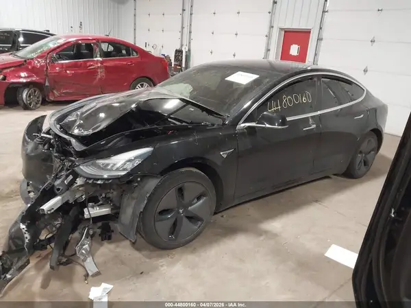 5YJ3E1EB0KF193415 2019 TESLA MODEL 3 - Image 2