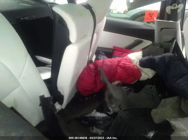 5YJ3E1EB0KF195763 2019 TESLA MODEL 3 - Image 8