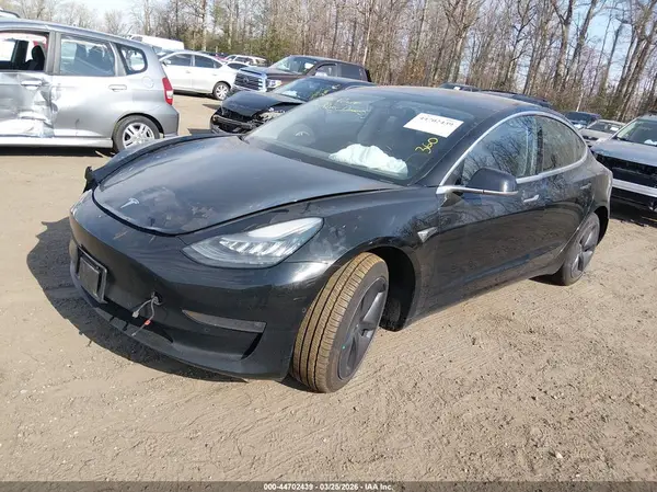 5YJ3E1EB0KF208673 2019 TESLA MODEL 3 - Image 2