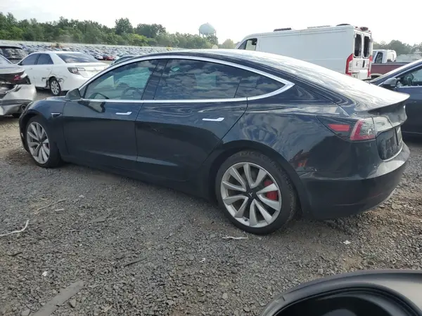 5YJ3E1EB0KF231032 2019 TESLA MODEL 3 - Image 2