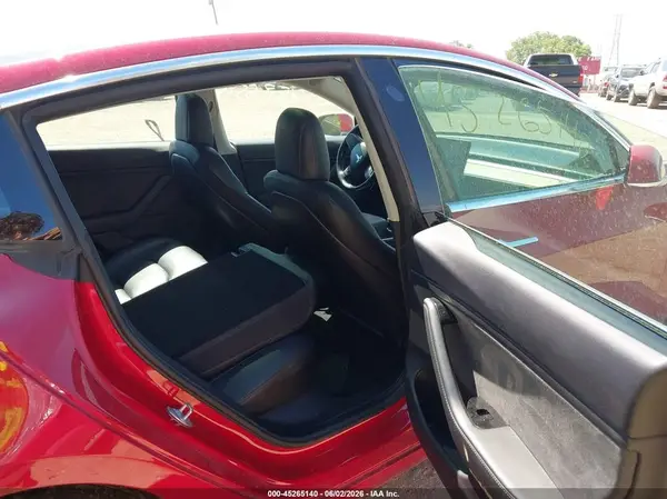 5YJ3E1EB0KF237669 2019 TESLA MODEL 3 - Image 8