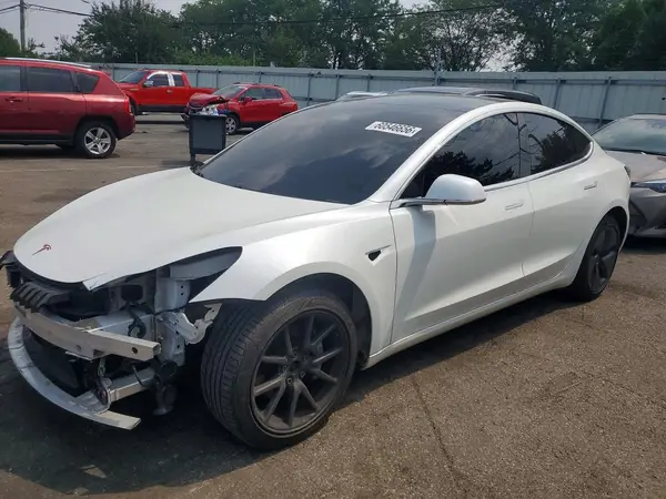 5YJ3E1EB0KF359545 2019 TESLA MODEL 3 - Image 1
