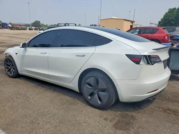 5YJ3E1EB0KF359545 2019 TESLA MODEL 3 - Image 2