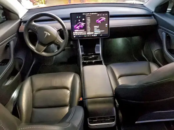 5YJ3E1EB0KF384249 2019 TESLA MODEL 3 - Image 8