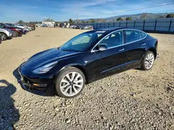 5YJ3E1EB0KF384493 2019 TESLA MODEL 3