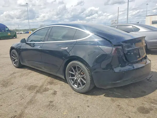5YJ3E1EB0KF385269 2019 TESLA MODEL 3 - Image 2