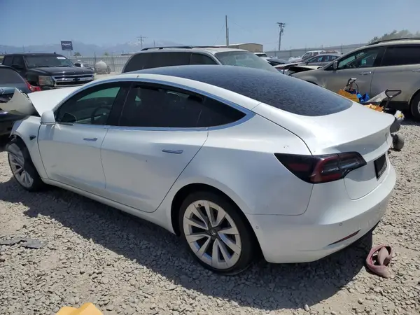 5YJ3E1EB0KF388107 2019 TESLA MODEL 3 - Image 2