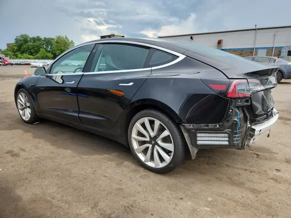 5YJ3E1EB0KF388723 2019 TESLA MODEL 3 - Image 2