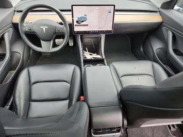 5YJ3E1EB0KF388723 2019 TESLA MODEL 3 - Image 8