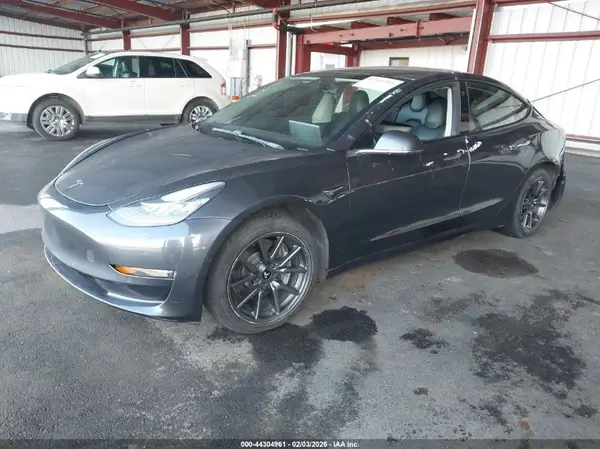 5YJ3E1EB0KF389225 2019 TESLA MODEL 3 - Image 2