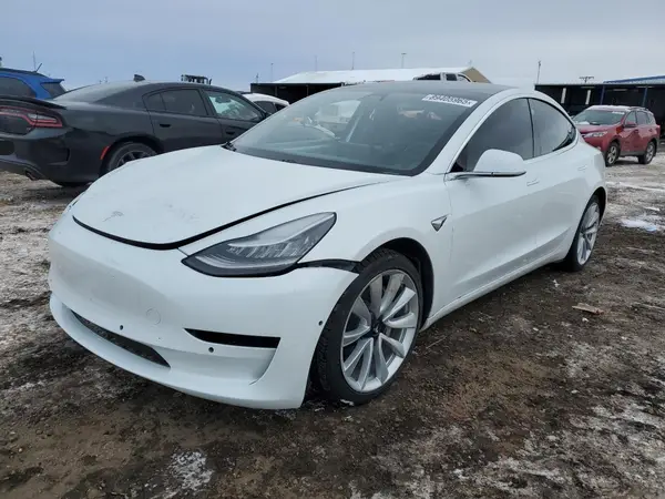5YJ3E1EB0KF390195 2019 TESLA MODEL 3 - Image 1