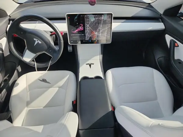 5YJ3E1EB0KF392576 2019 TESLA MODEL 3 - Image 8