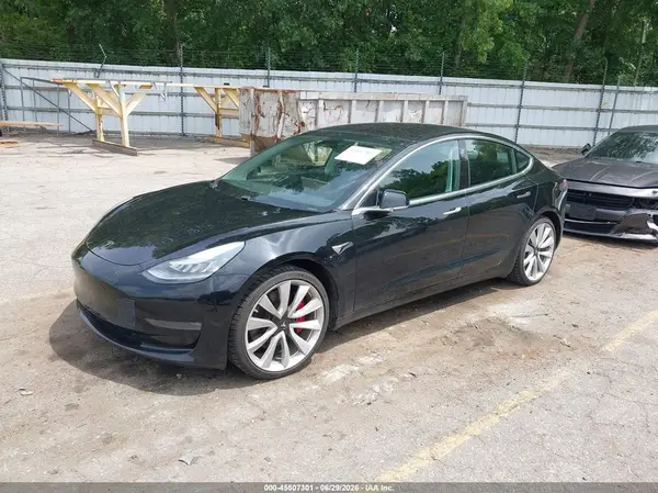 5YJ3E1EB0KF392593 2019 TESLA MODEL 3 - Image 2
