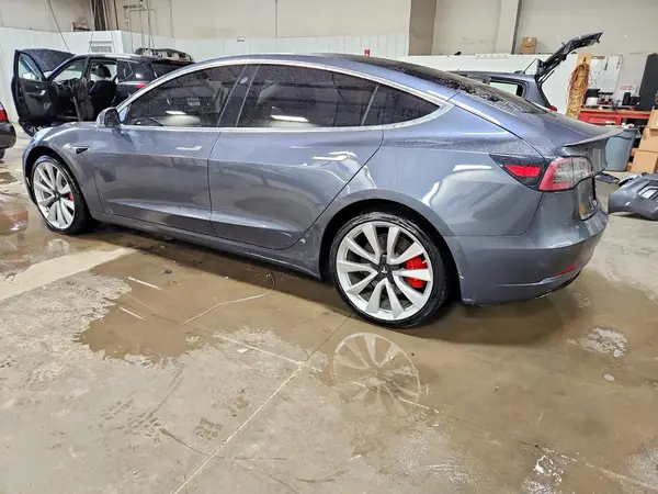 5YJ3E1EB0KF413507 2019 TESLA MODEL 3 - Image 2