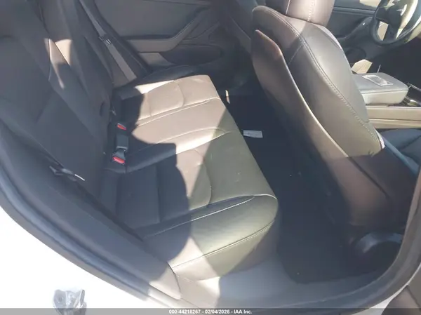 5YJ3E1EB0KF413684 2019 TESLA MODEL 3 - Image 8