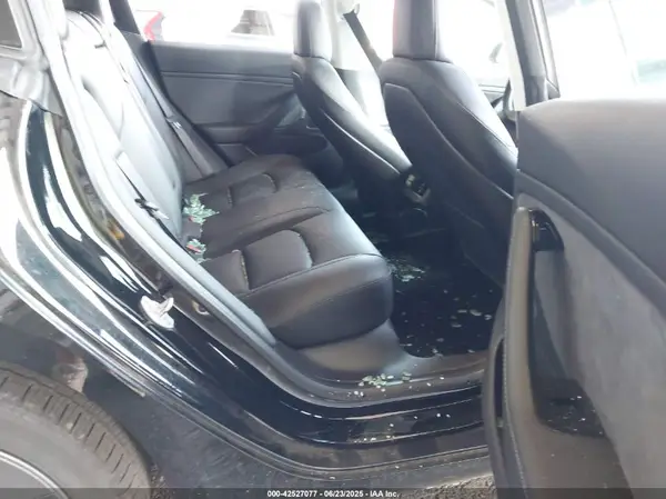 5YJ3E1EB0KF414737 2019 TESLA MODEL 3 - Image 8