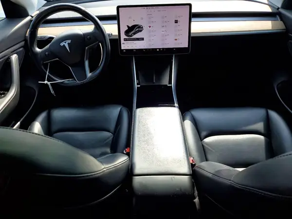 5YJ3E1EB0KF418514 2019 TESLA MODEL 3 - Image 8