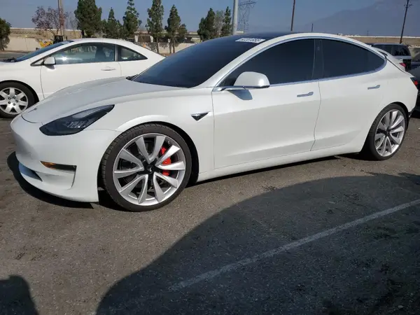 5YJ3E1EB0KF419890 2019 TESLA MODEL 3 - Image 1
