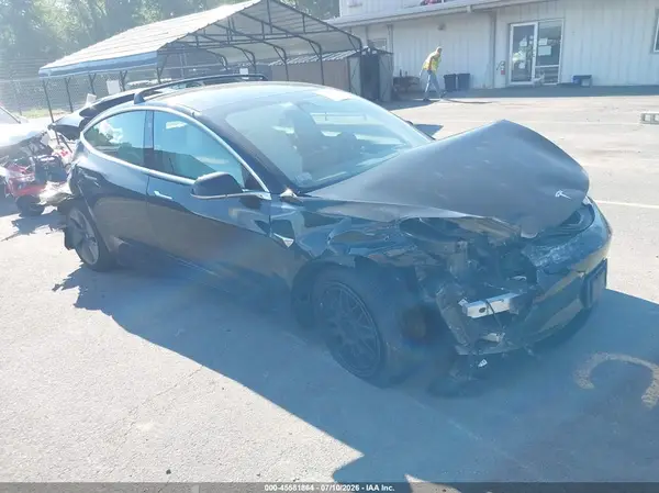 5YJ3E1EB0KF421297 2019 TESLA MODEL 3 - Image 1