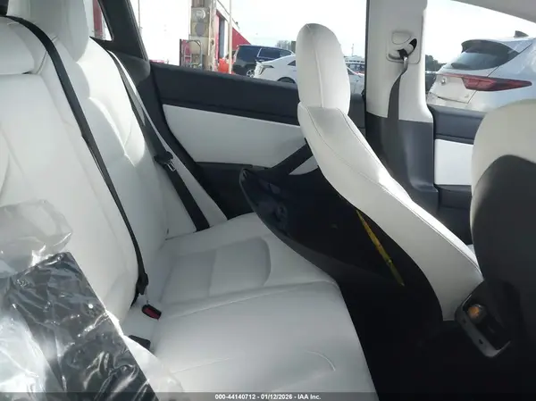5YJ3E1EB0KF421431 2019 TESLA MODEL 3 - Image 8