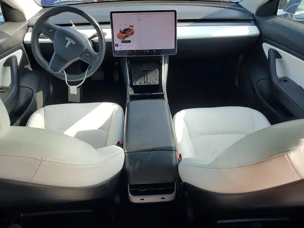 5YJ3E1EB0KF421767 2019 TESLA MODEL 3 - Image 8