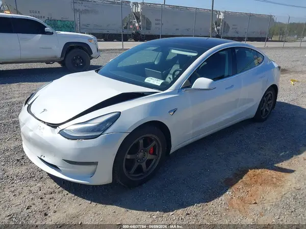 5YJ3E1EB0KF438696 2019 TESLA MODEL 3 - Image 2