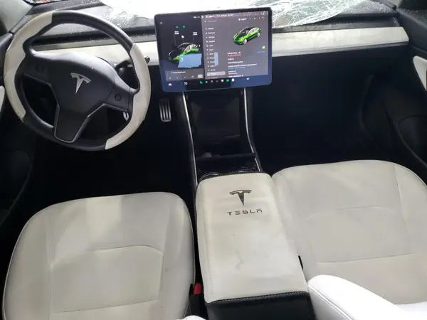 5YJ3E1EB0KF440755 2019 TESLA MODEL 3 - Image 8