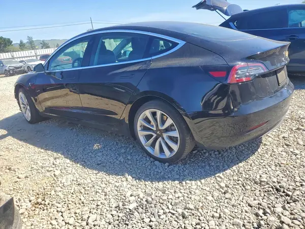 5YJ3E1EB0KF453425 2019 TESLA MODEL 3 - Image 2