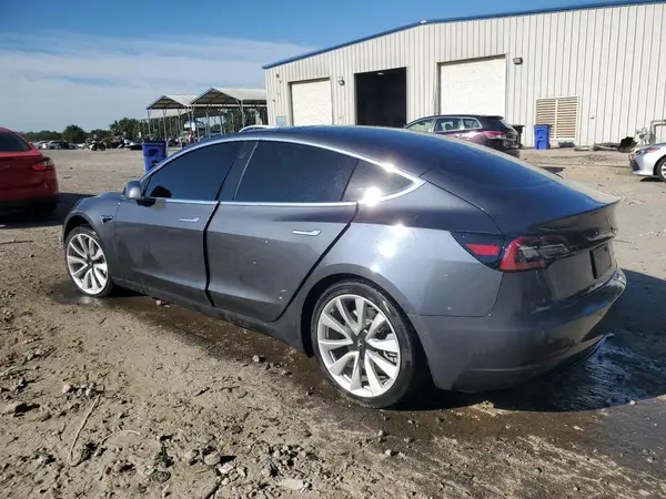 5YJ3E1EB0KF465204 2019 TESLA MODEL 3 - Image 2
