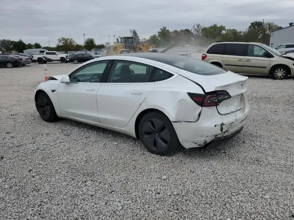 5YJ3E1EB0KF469768 2019 TESLA MODEL 3 - Image 2