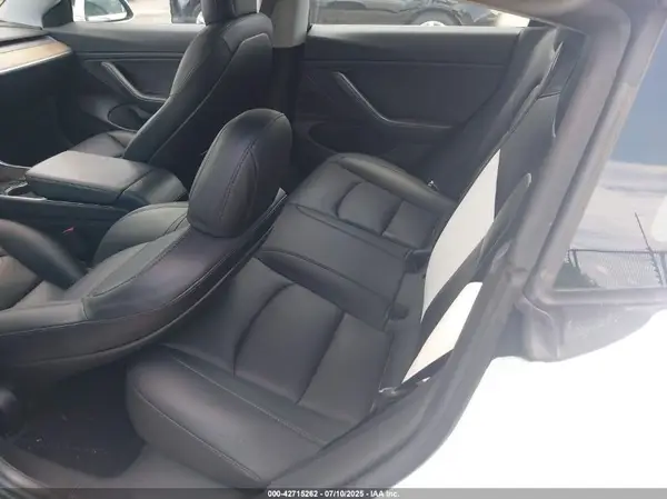 5YJ3E1EB0KF469785 2019 TESLA MODEL 3 - Image 8