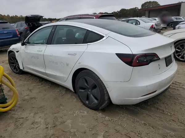 5YJ3E1EB0KF493309 2019 TESLA MODEL 3 - Image 2