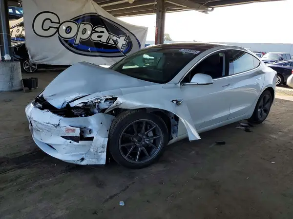 5YJ3E1EB0KF511095 2019 TESLA MODEL 3 - Image 1