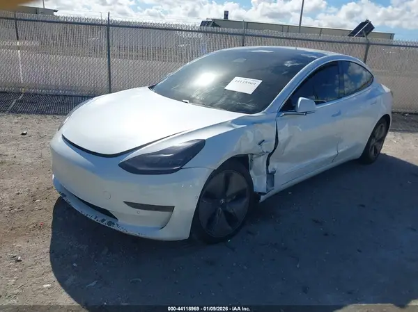 5YJ3E1EB0KF511968 2019 TESLA MODEL 3 - Image 2