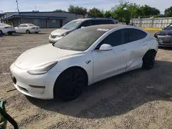 5YJ3E1EB0KF512568 2019 TESLA MODEL 3