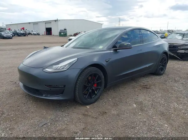 5YJ3E1EB0KF520685 2019 TESLA MODEL 3 - Image 2