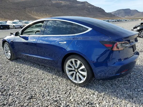 5YJ3E1EB0KF521688 2019 TESLA MODEL 3 - Image 2