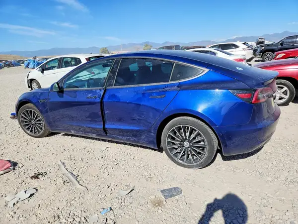 5YJ3E1EB0LF535317 2020 TESLA MODEL 3 - Image 2