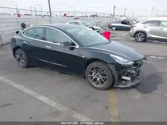 5YJ3E1EB0LF600098 2020 TESLA MODEL 3