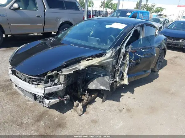 5YJ3E1EB0LF600134 2020 TESLA MODEL 3 - Image 2