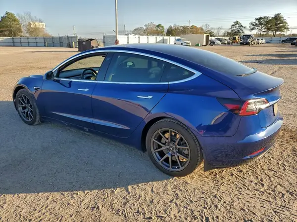 5YJ3E1EB0LF617550 2020 TESLA MODEL 3 - Image 2