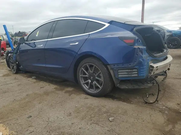 5YJ3E1EB0LF617564 2020 TESLA MODEL 3 - Image 2