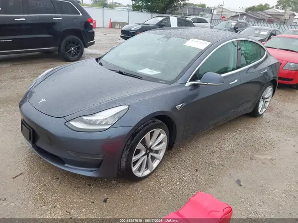 5YJ3E1EB0LF620187 2020 TESLA MODEL 3 - Image 2