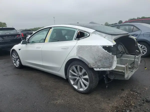 5YJ3E1EB0LF620903 2020 TESLA MODEL 3 - Image 2
