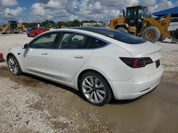 5YJ3E1EB0LF620965 2020 TESLA MODEL 3 - Image 2