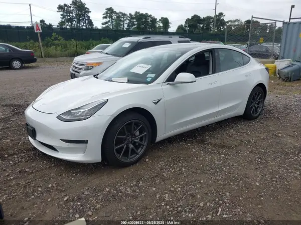 5YJ3E1EB0LF637247 2020 TESLA MODEL 3 - Image 2