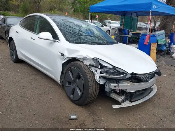 5YJ3E1EB0LF637491 2020 TESLA MODEL 3 - Image 1