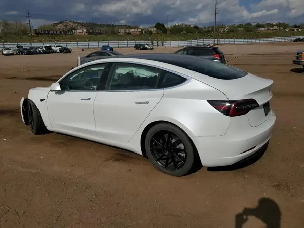 5YJ3E1EB0LF637541 2020 TESLA MODEL 3 - Image 2