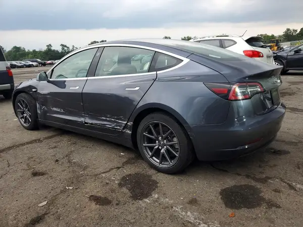 5YJ3E1EB0LF646143 2020 TESLA MODEL 3 - Image 2