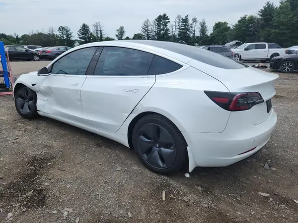 5YJ3E1EB0LF664934 2020 TESLA MODEL 3 - Image 2